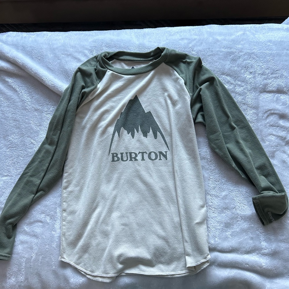 Youth dry ride long sleeved shirt.